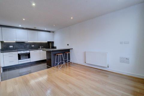 2 bedroom apartment to rent, Chequers Avenue, Buckinghamshire HP11
