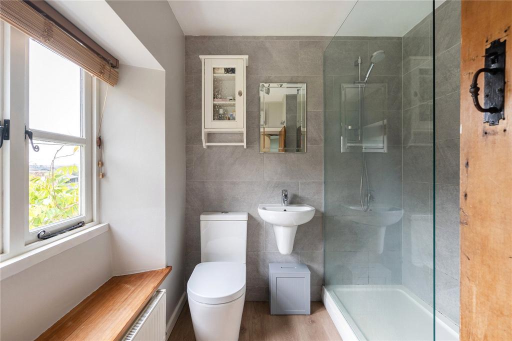 En Suite Shower Room
