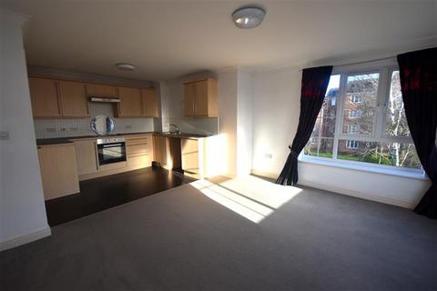 2 bedroom flat to rent, Willenhall Road, Wolverhampton