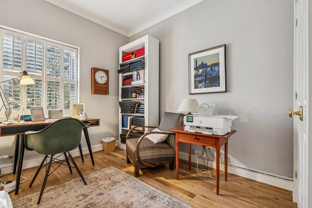 Bedroom/Study