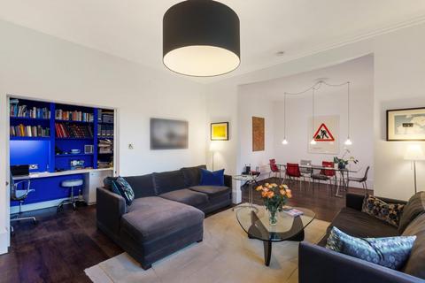2 bedroom flat for sale, Altenburg Gardens, London