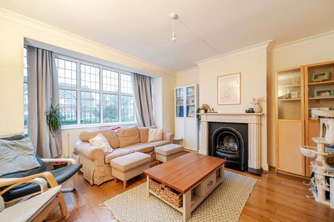 5 bedroom semi-detached house for sale, Cissbury Ring South, Woodside Park