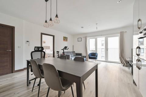 1 bedroom flat for sale, Cooke House, Watford, WD18