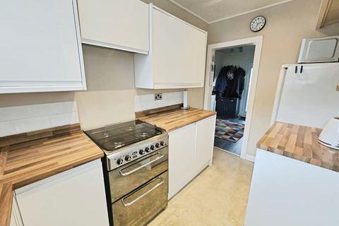 undefined, Cambridge Avenue, Dursley, GL11 4AU