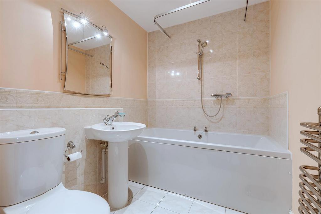 Bathroom.jpg
