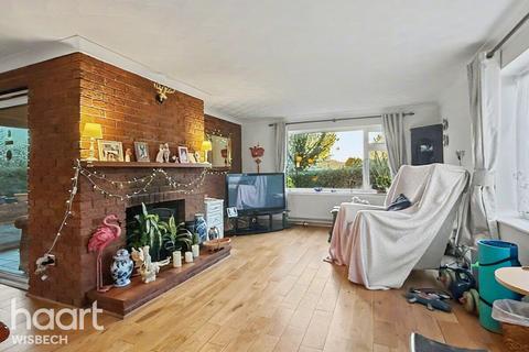 3 bedroom detached bungalow for sale, Taymor Place, Welney