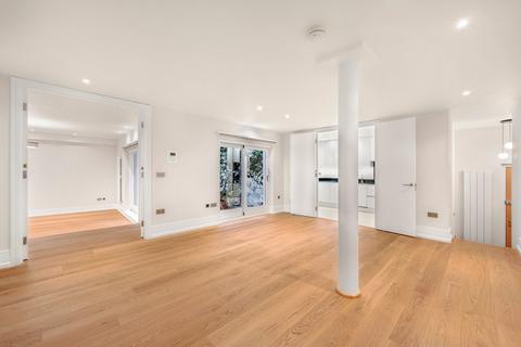 3 bedroom flat to rent, Wild Street, Covent Garden, London