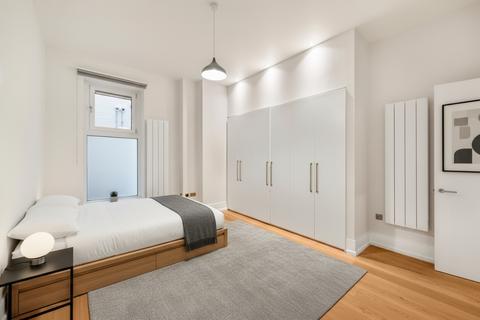 3 bedroom flat to rent, Wild Street, Covent Garden, London