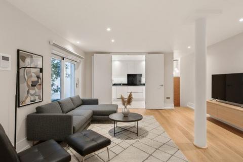 3 bedroom flat to rent, Wild Street, Covent Garden, London