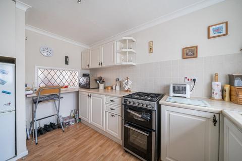 3 bedroom semi-detached house for sale, Robin Close, Flitwick, MK45