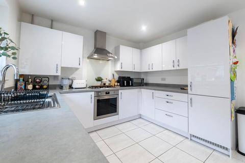 3 bedroom detached house for sale, Sheppard Way, Leicester LE7