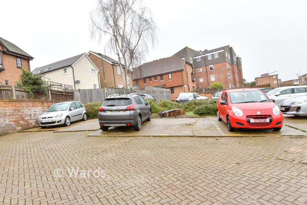 Driveway/Parking