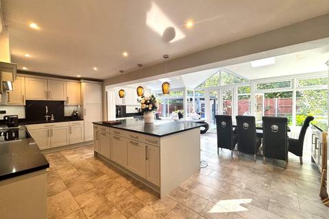 4 bedroom detached house for sale, Thirlmere, Stevenage