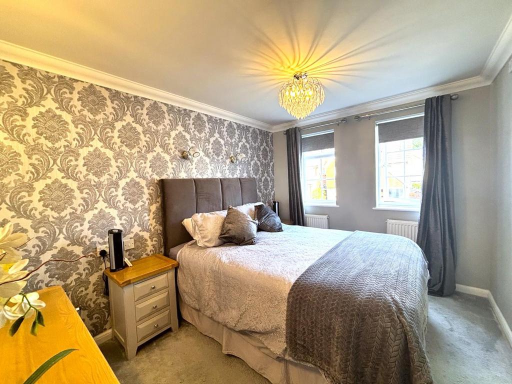 Bedroom 1.jpeg