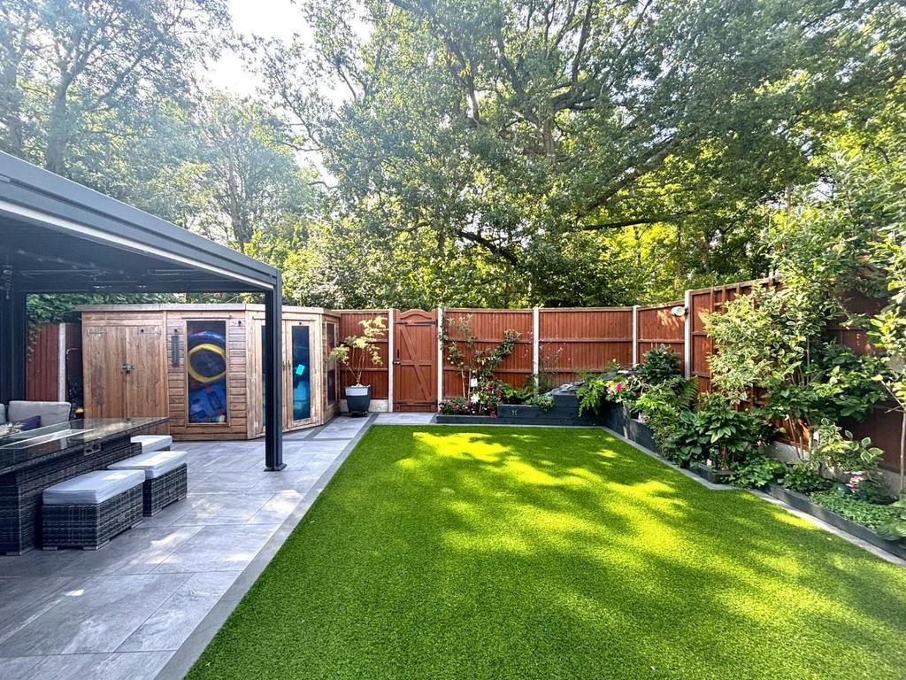 Garden 2.jpeg