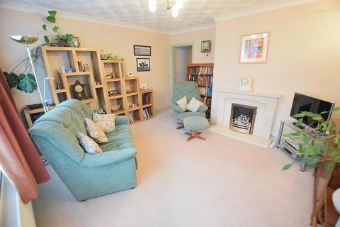 2 bedroom terraced house for sale, Powis Close, New Milton, Hampshire. BH25 6AW
