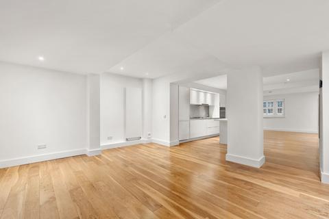 2 bedroom maisonette to rent, Southgate Road, London