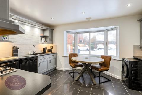 3 bedroom end of terrace house for sale, Sherwood Dene, Kirkby-in-Ashfield, Nottingham, NG17