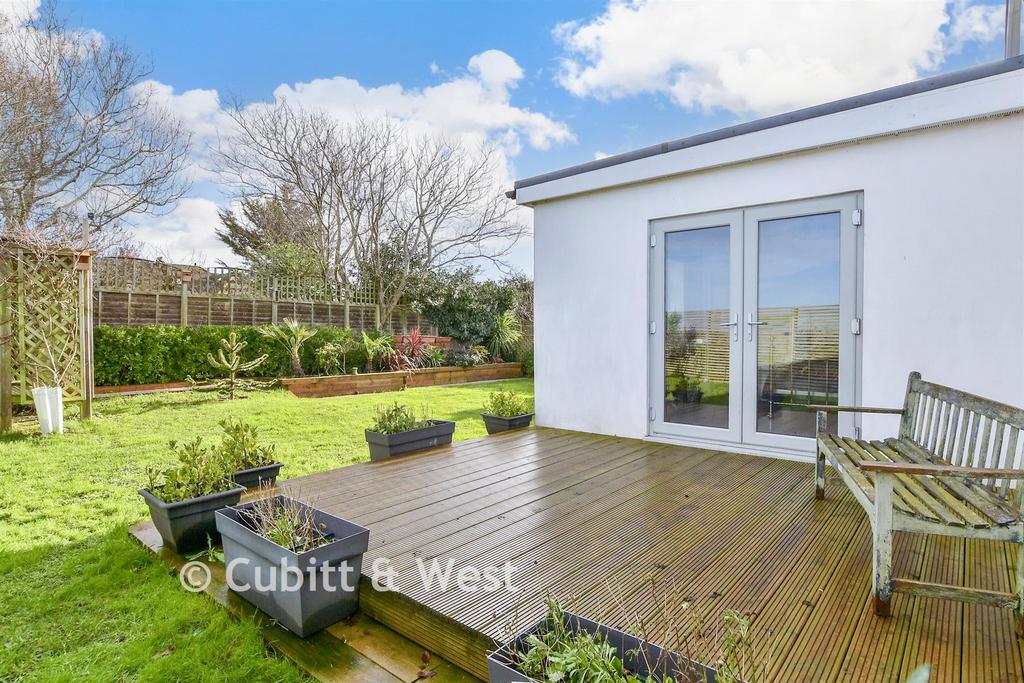 Patio / Decking