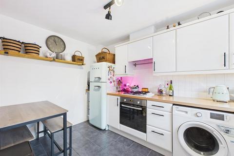 3 bedroom end of terrace house for sale, Milford Place, Aylesbury HP19