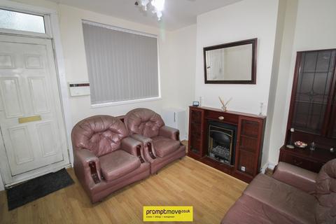 2 bedroom terraced house to rent, Maple Road East Luton LU4 8BG