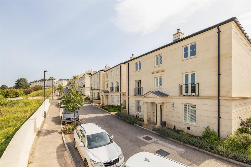 27 Holburne Park-2.jpg