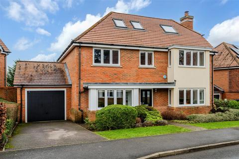 5 bedroom detached house for sale, Osborne Way, Epsom