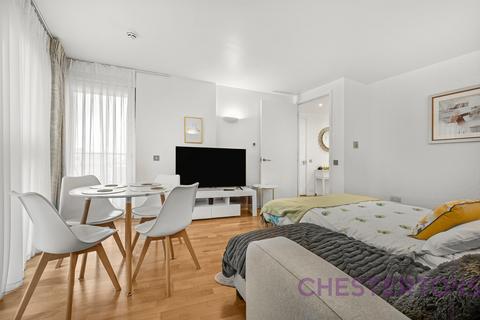 New Providence Wharf, 1 Fairmont Avenue, London