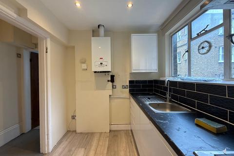 2 bedroom flat to rent, 322 Earls Court Road, London, SW5