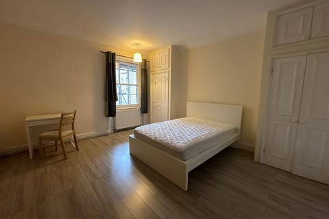 2 bedroom flat to rent, 322 Earls Court Road, London, SW5