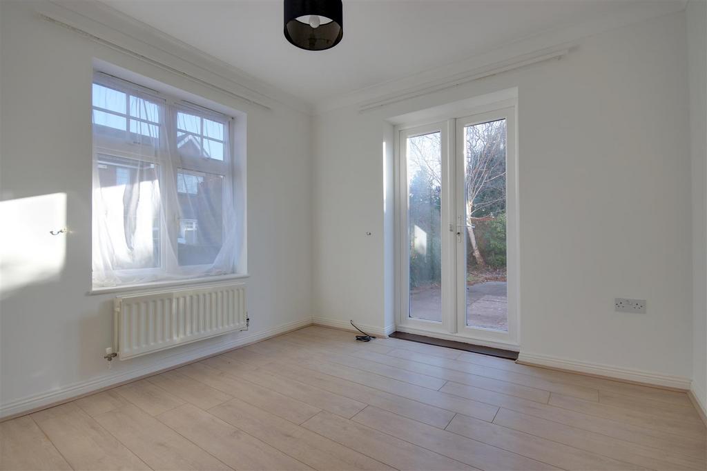 Dining room.jpg