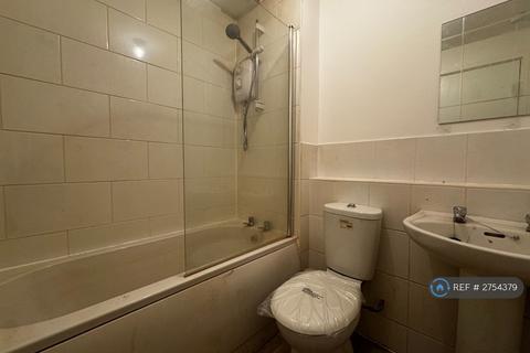 undefined, Helford Gardens, West End, Southampton, SO18