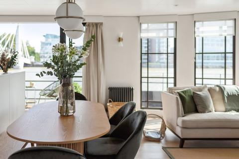 undefined, Cadogan Pier, Cheyne Walk, London