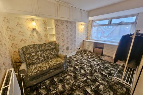 3 bedroom maisonette for sale, Victoria Road, Hendon, NW4