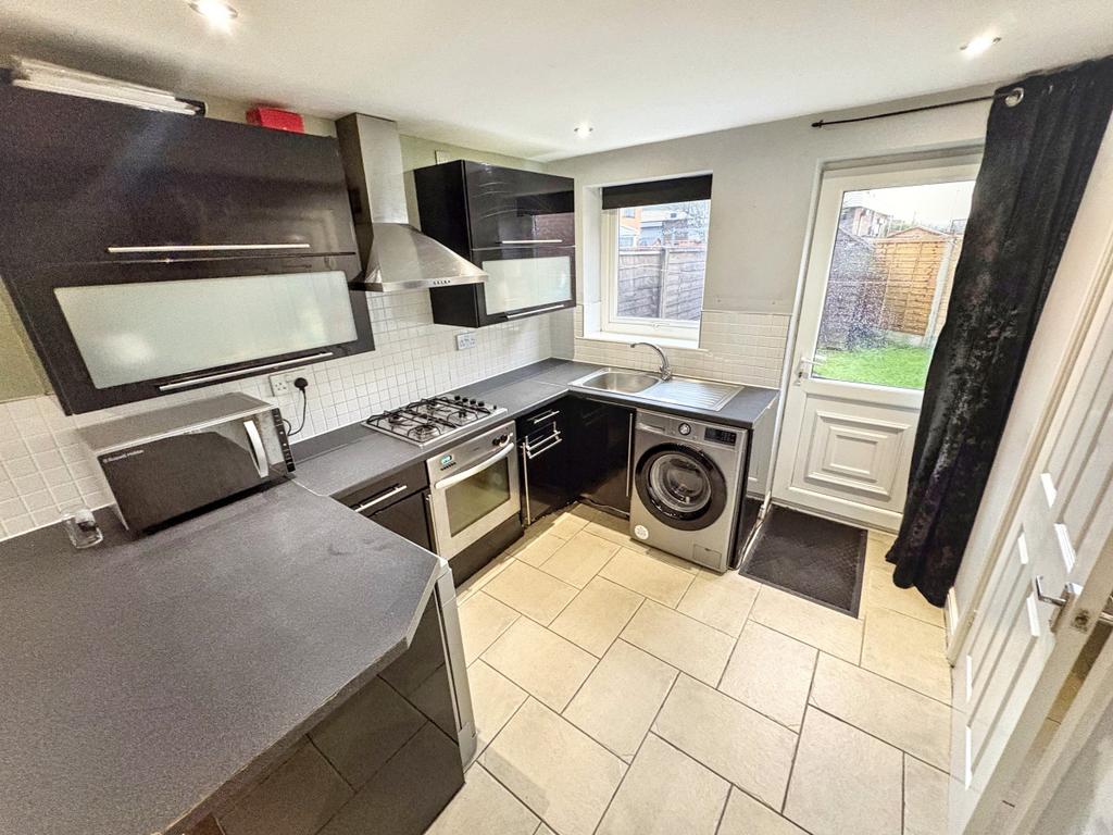 1 Woodacre Road