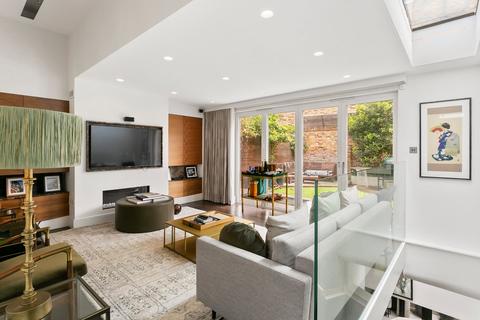 3 bedroom semi-detached house to rent, Lambert Street, Barnsbury, Islington, London