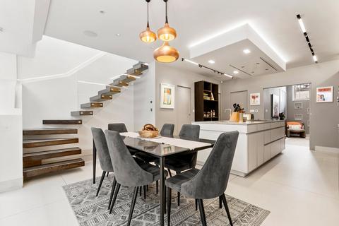 3 bedroom semi-detached house to rent, Lambert Street, Barnsbury, Islington, London