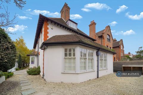 undefined, Murray Road, London, SW19