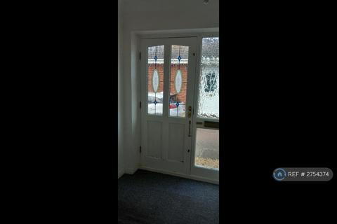 2 bedroom bungalow to rent, Castle View, Wakefield, WF2