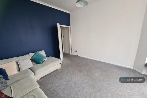 2 bedroom flat to rent, Warrior Square, St. Leonards-On-Sea, TN37