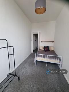 2 bedroom flat to rent, Warrior Square, St. Leonards-On-Sea, TN37