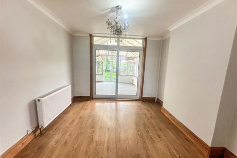 3 bedroom detached house to rent, Arch Road, Coventry CV2