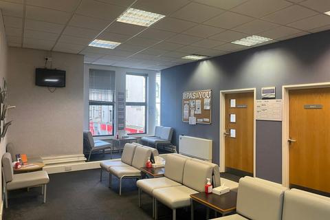 Office to rent, 106-107 St Mary St Cardiff CF10 1DX