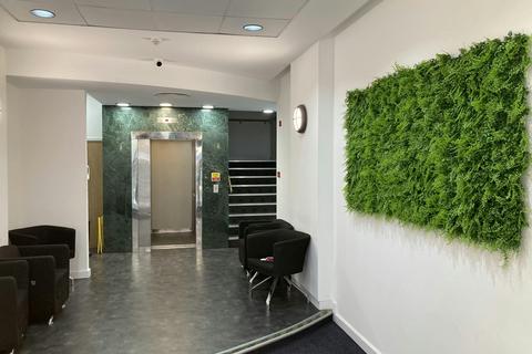 Office to rent, 106-107 St Mary St Cardiff CF10 1DX