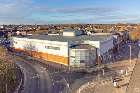 Retail property (high street) for sale, 6-10 Cole St Scunthorpe DN15 6QZ