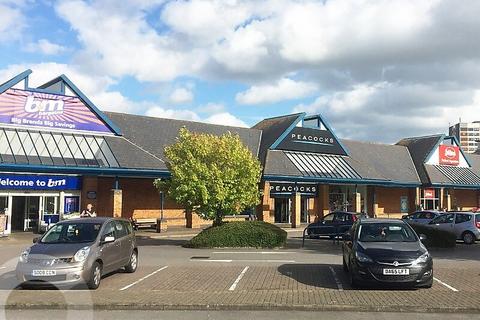 Retail property (high street) to rent - Holywell Rd Flint CH6 5NS
