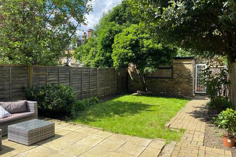 1 bedroom flat to rent, Elmbourne Road, Balham, London, SW17