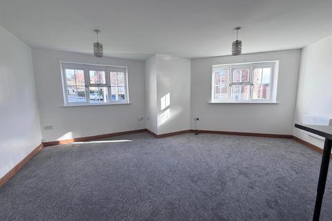2 bedroom house share to rent, Kendal, Purfleet-on-Thames