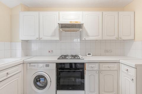 1 bedroom flat to rent, Abbeville Road, Clapham, London, SW4