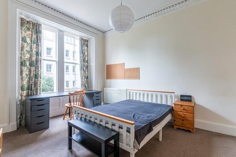 4 bedroom flat to rent, 2630L South Oxford Street, Edinburgh, EH8 9QF